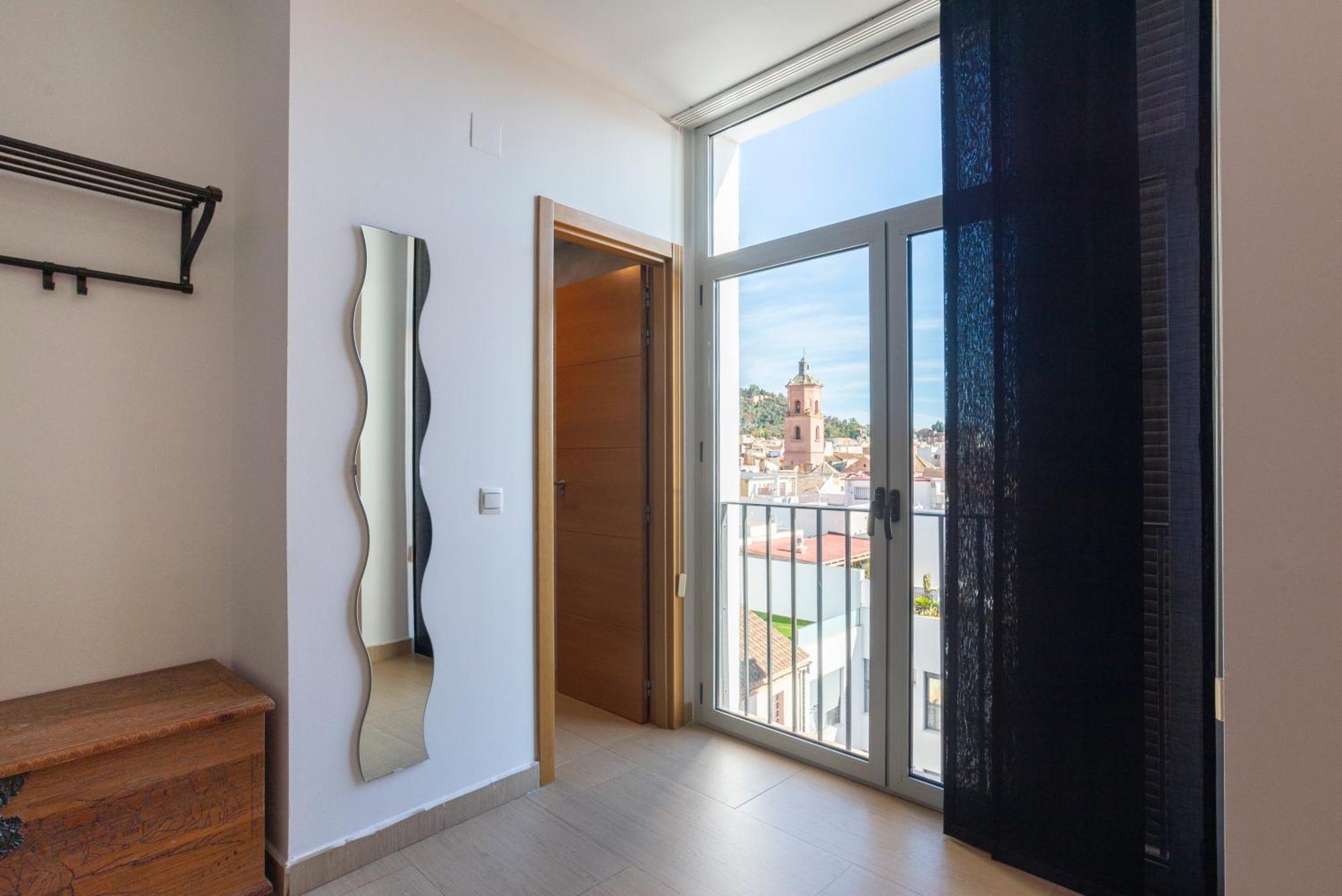 Carreteria II & Old Town By Ele Apartments Malaga Luaran gambar